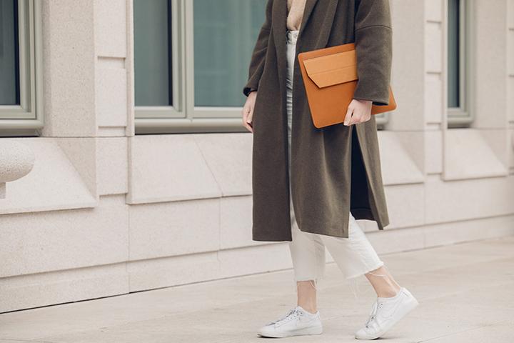 Actual product image Moshi Case Muse 14" Beżowy (14", Universal)