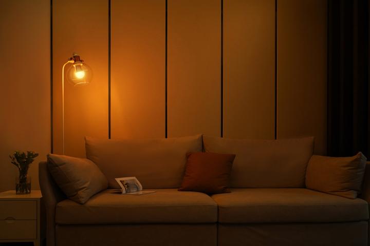 Produktbild Xiaomi Mi Smart LED-Lampe (E27, 8 W, 810 lm, 1 x, F)