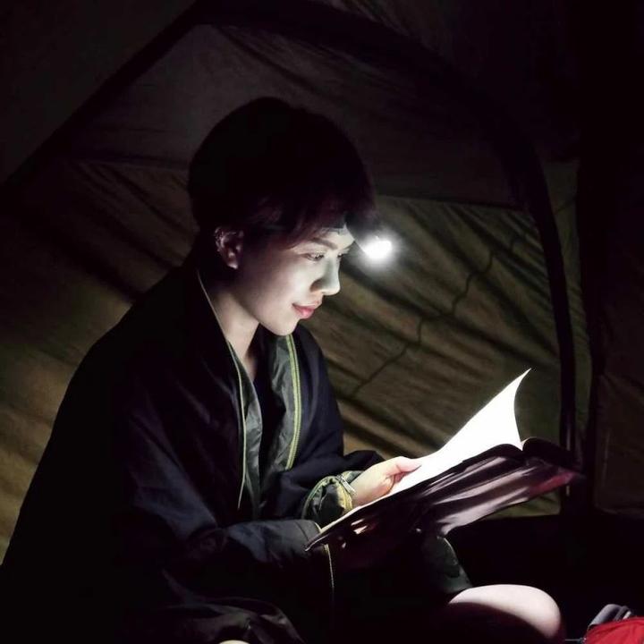 Actual product image NexTool COB Multi-Purpose 170 Set (170 lm)