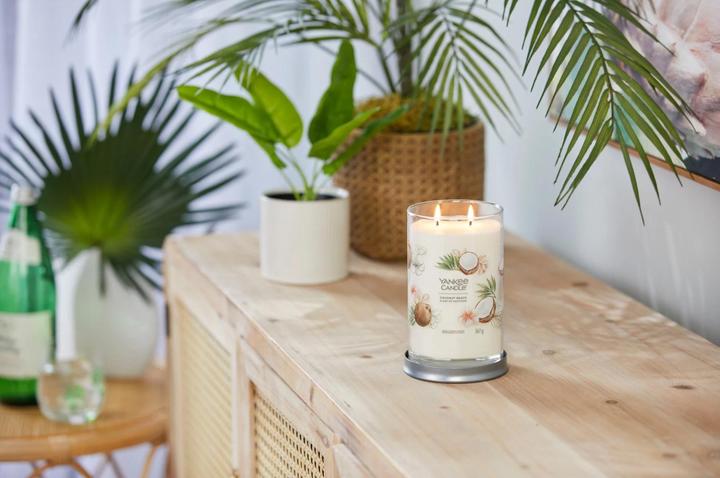 Actual product image Yankee Candle Coconut Beach Signature Large Tumbler Scented Candle