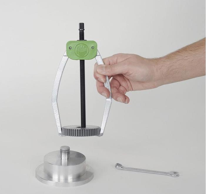 Actual product image Kukko 2-arm puller type 482-3. for span 150