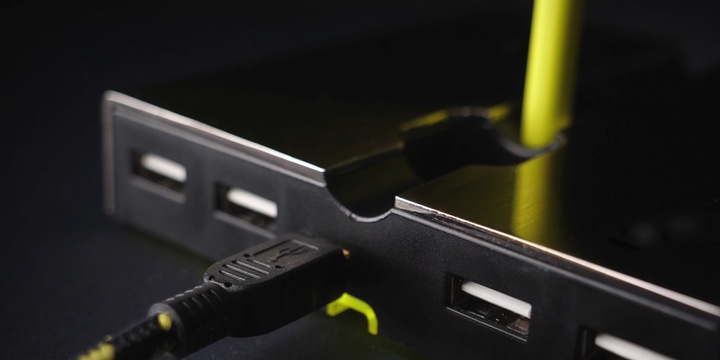 Actual product image CHERRY xtrfy B1 Mouse Bungee with LED and USB Hub