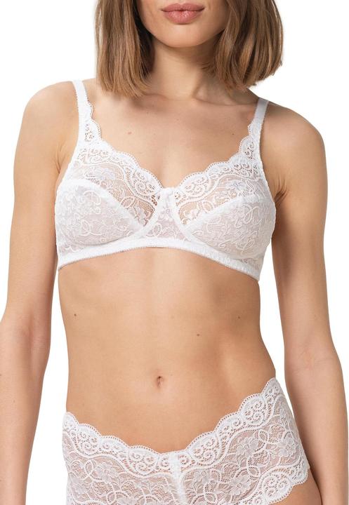 Actual product image Triumph Amourette 300 underwired bra (95 B, pack of 2)