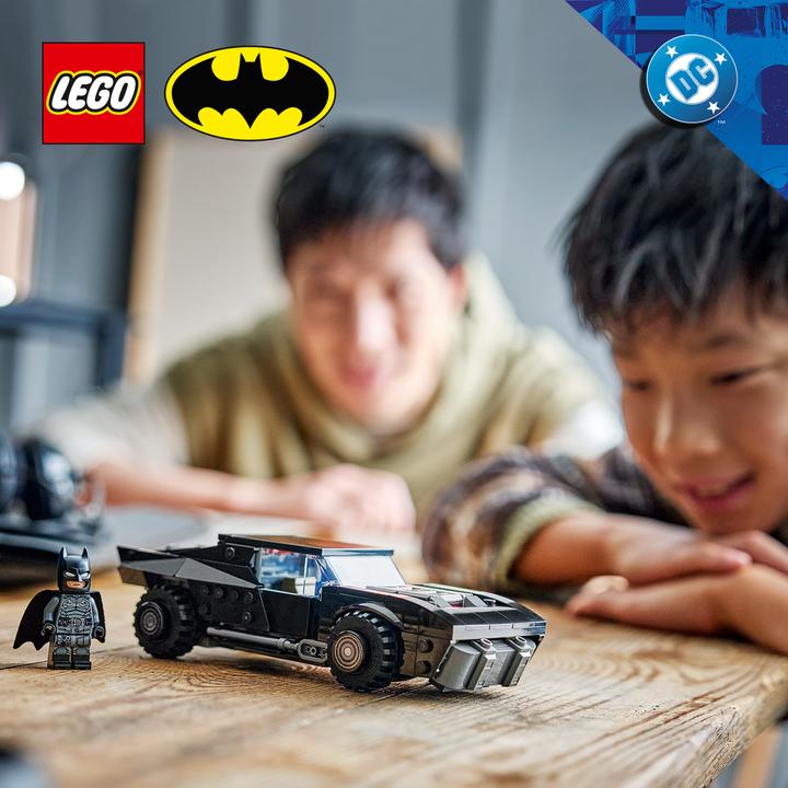 Actual product image LEGO Super Heroes The Batman: Batmobile (76332, LEGO DC)