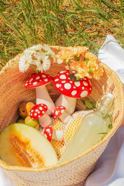 Actual product image Lund-Stougaard DOIY - Amanita vase - Small (DYVASAMSRE) (1 x, 11 x 11 x 15 cm)