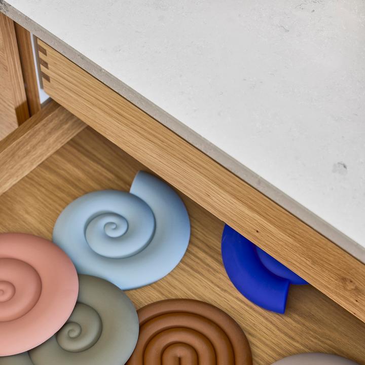 Actual product image OYOY Living Glass coaster Nautilus Dusty Blue (1 x, Glass coaster)