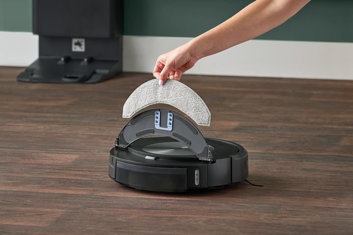 Image du produit iRobot Roomba Combo j7+ (Robot d'aspiration et de nettoyage)