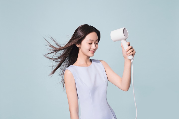 Actual product image Xiaomi Mi Ionic H300