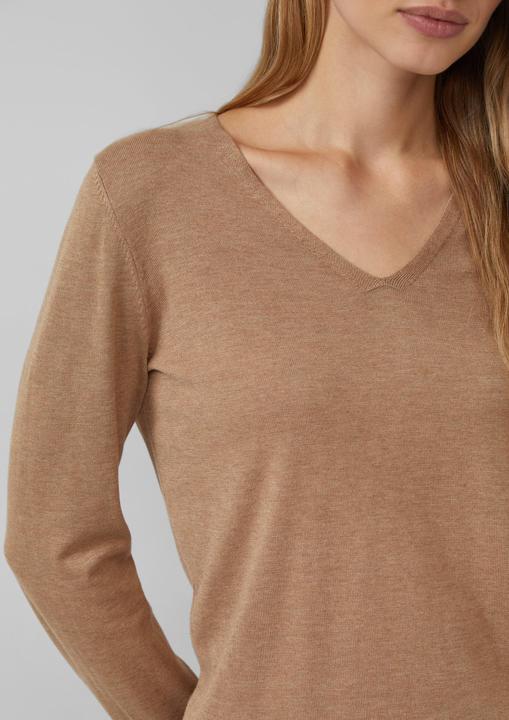 Produktbild s.Oliver Strickpullover Feinstrickpullover mit V-Ausschnitt und Rollkante am Saum (38)