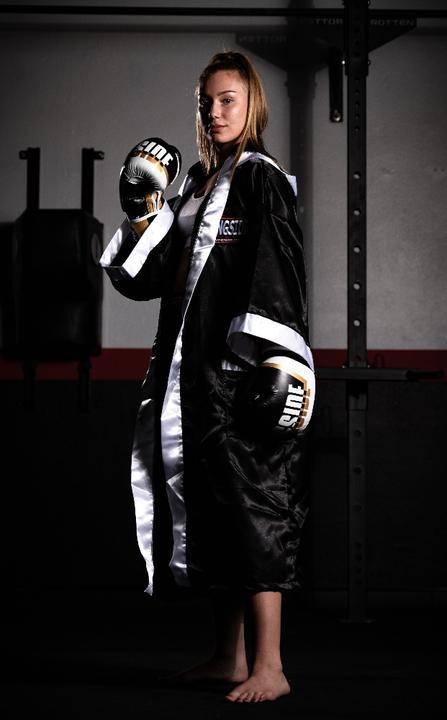 Image du produit Combat Corner Balle De Réflexe Jaune Avec Bandeau De Tête