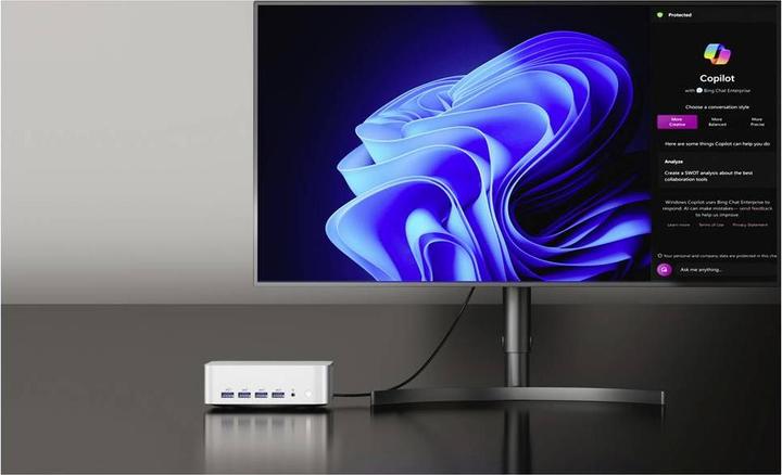 Actual product image Geekom Mini-PC A9 Max (1000 GB, 32 GB, AMD Ryzen AI 9 HX 370, Radeon 890M)