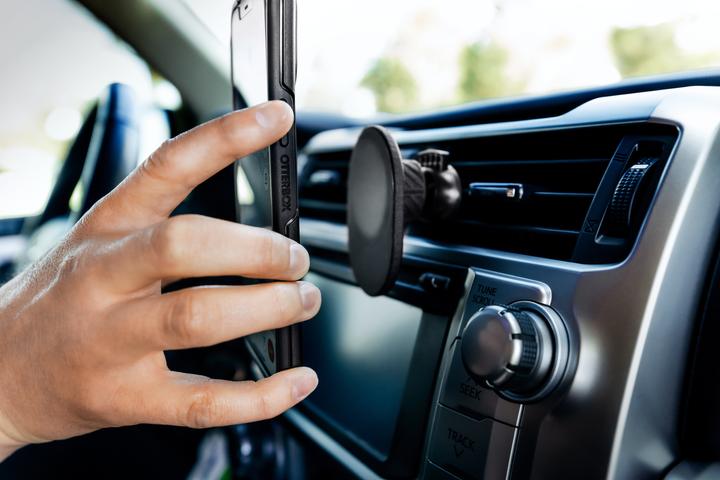 Produktbild OtterBox Car Vent Mount für MagSafe