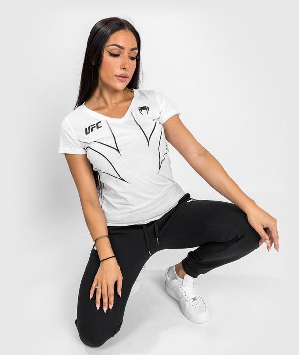 Produktbild UFC | Venum Fight Night 2.0 Replica Women's T-shirt (M)