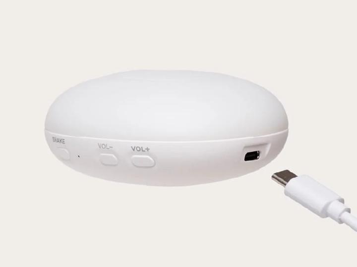 Actual product image Moonie Bunny (27 cm)