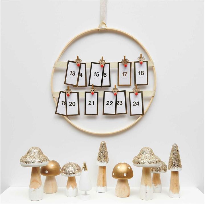 Actual product image Rico Design Reindeer (8x)