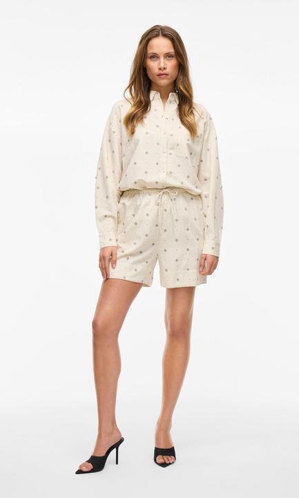 Actual product image Vila VIPRISILLA Mid-Waist Shorts (Frequency band 38 (2600 MHz))