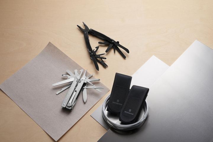 Produktbild Victorinox Swisstool X (26 Funktionen)