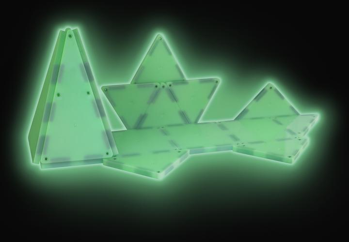 Actual product image Magna-Tiles Glow in the Dark Set (16 pieces)