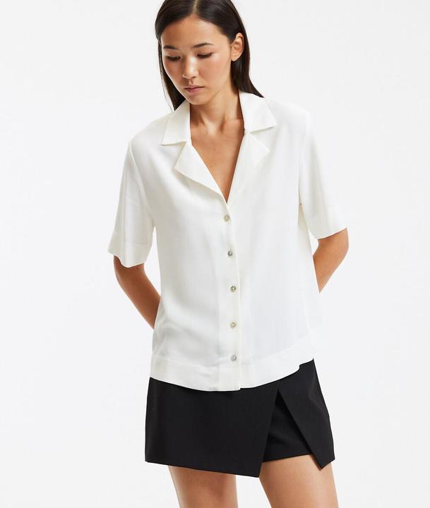 Actual product image La Redoute Collections Short-sleeved blouse with lapel collar (32)
