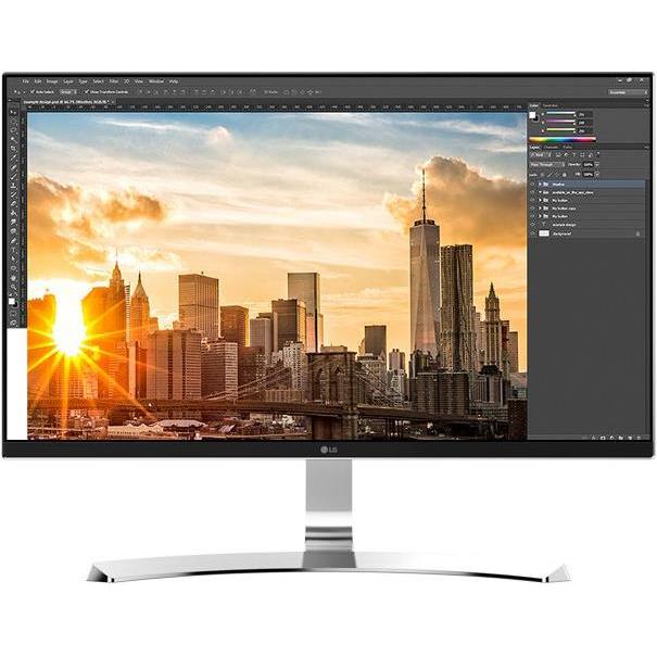 27UD88_Product20image_09_Desk.