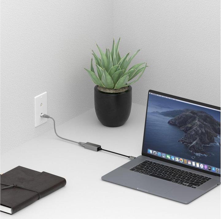 Actual product image Marmitek Adapter Connect USB-C > Ethernet (USB-C)