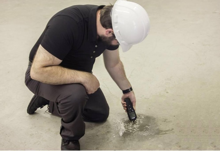 Actual product image Flir Material moisture meter