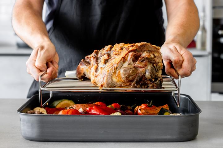 Actual product image Master Class Roasting rack