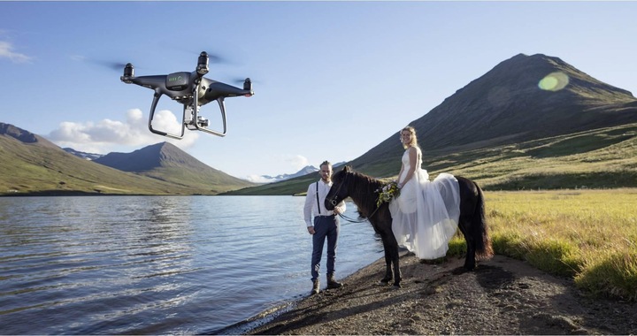 Produktbild DJI Phantom 4 Pro Obsidian (30 min, 1388 g, 20 Mpx)