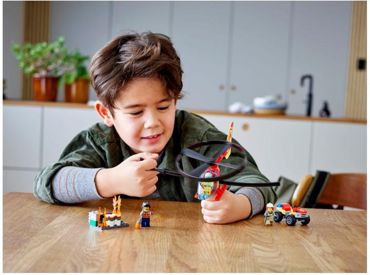 Produktbild LEGO Einsatz mit dem Feuerwehrhubschrauber (60248, LEGO City)