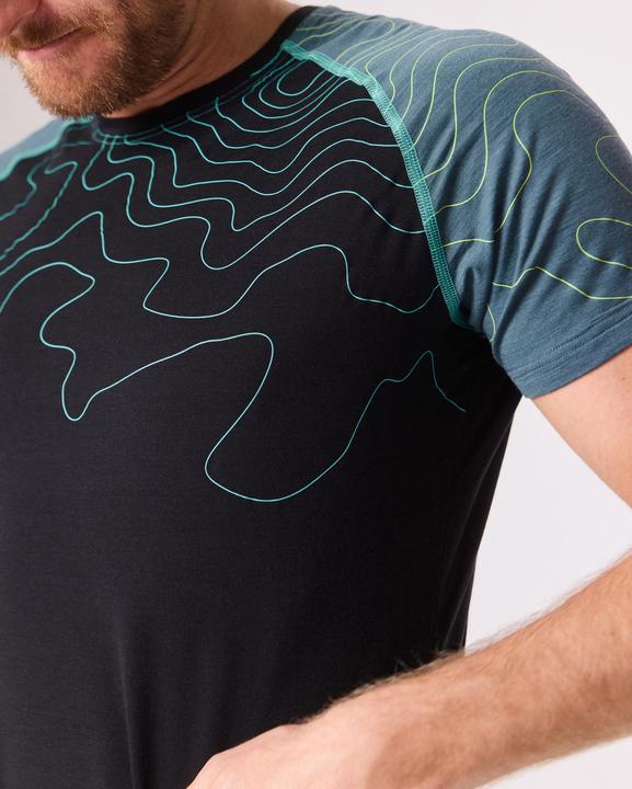 Actual product image Ein schöner Fleck Erde Innergebirg (XL)