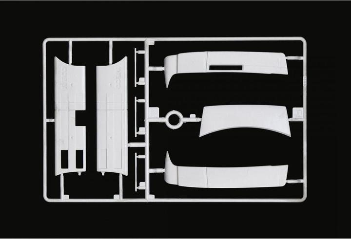 Produktbild Italeri IVECO E5 Hi-Way Abarth