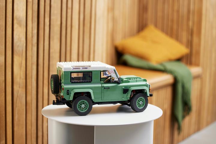 Image du produit LEGO Icons Klassischer Land Rover Defender 90 10317 (10317, LEGO Icons, LEGO difficiles à trouver)