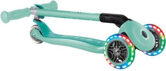 Actual product image Globber Primo Foldable Lights - Mint