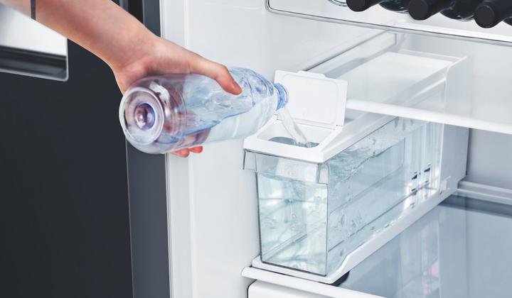 Immagine prodotto Hisense RS694N4TFE Frigorifero combinato Side-by-Side Freestanding E (562 l)