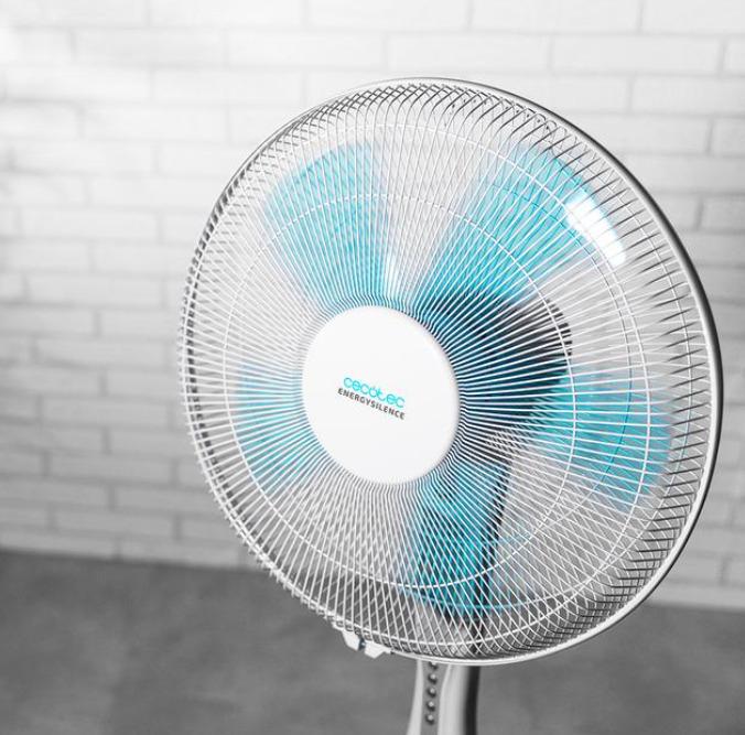 Actual product image Cecotec Ventilador Pie Energysilence 530 Blanco