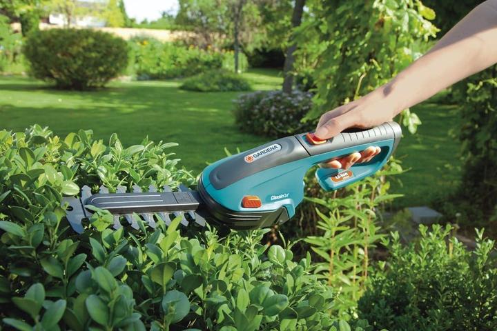 Produktbild Gardena Gras- und Buchsschere Set ClassicCut (Akkubetrieb)
