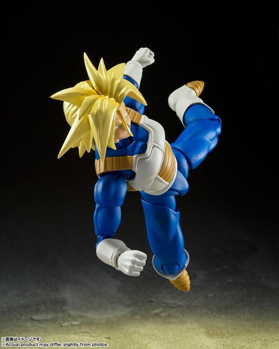 Actual product image Bandai Super Saiyan Trunks