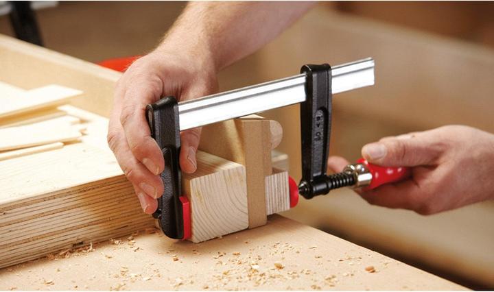 Actual product image Bessey clamp (1500 mm)
