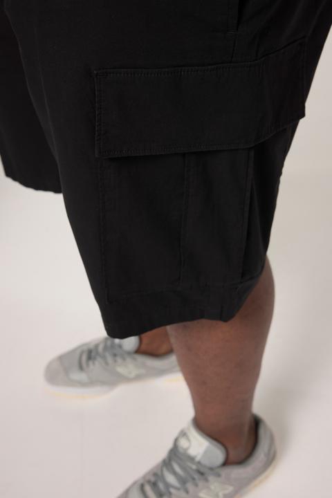 Actual product image Sthuge cargo Bermuda shorts, baggy fit, elasticated waistband, up to size 72 (60)