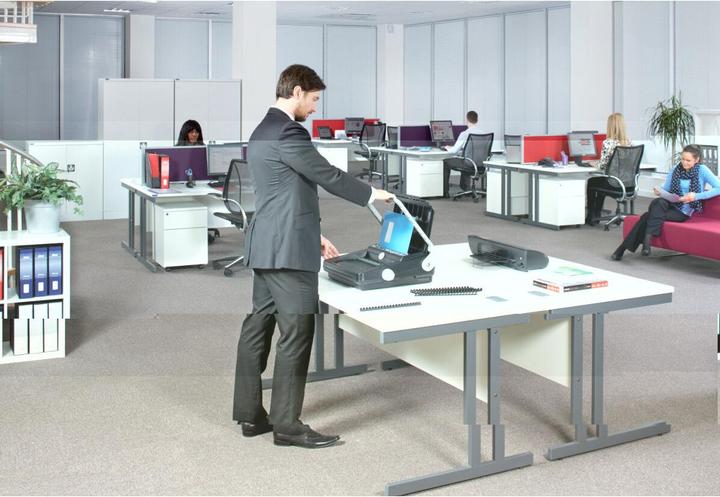 Produktbild GBC Plastikbindegerät CombBind C340 (Plastikbindung)