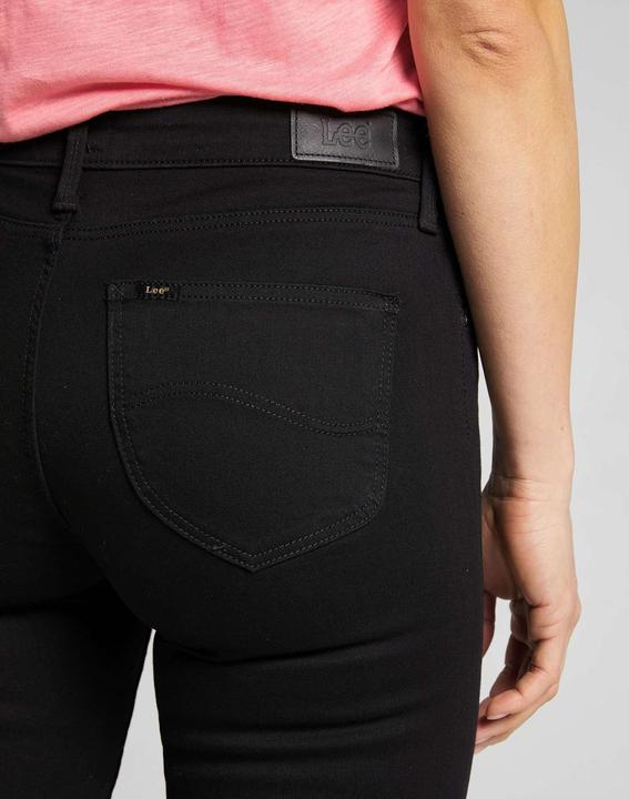 Actual product image Lee Scarlett (28)