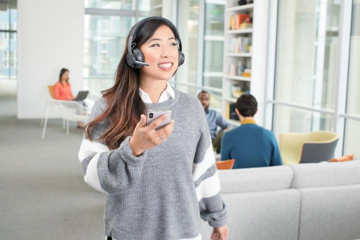 Immagine prodotto Logitech Zona Plus Wireless (Senza fili, USB-A)