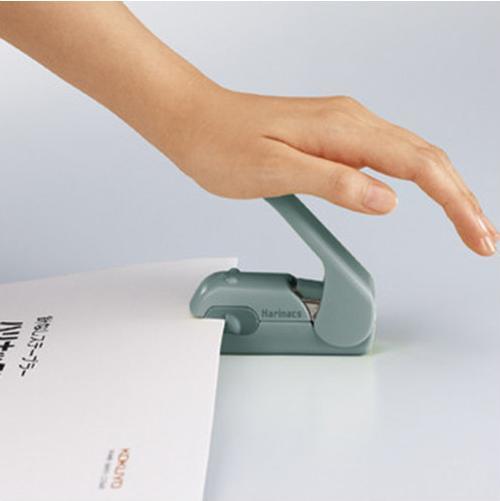 Actual product image Kokuyo Klammerloses Heftgerät Harinacs blau-grün, 1 St. (5 Sheets)