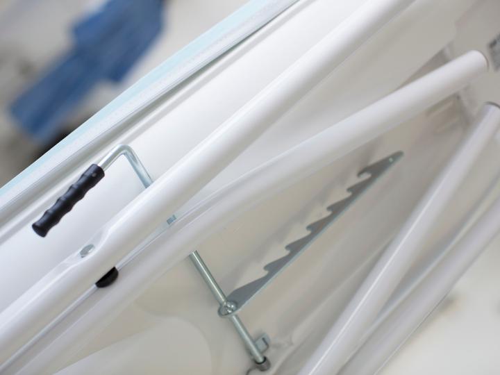 Image du produit Leifheit Air Active Express M NF Planche à repasser grandeur nature (118 x 38 cm)