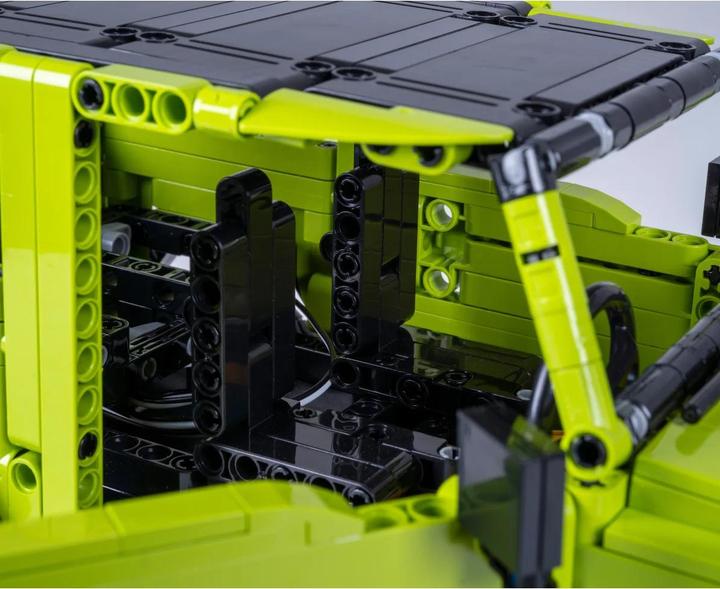 Produktbild Cada Suzuki Jimny 1:12 2,4GHz Bricks