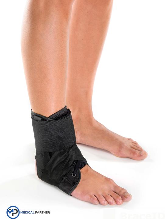 Produktbild BraceID Ankle Lace Up Knöchelbandage (M)