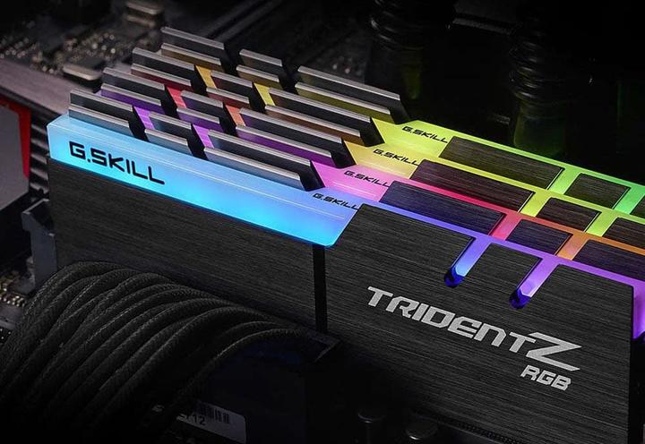 Produktbild G.Skill Trident Z RGB (4 x 16GB, 3000 MHz, DDR4-RAM, DIMM)