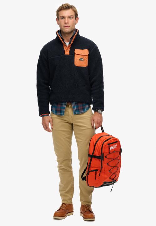 Actual product image Superdry Outdoor (28 l)