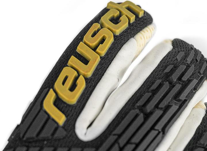 Actual product image Reusch Attrakt Freegel Gold X GluePrint (7.5)