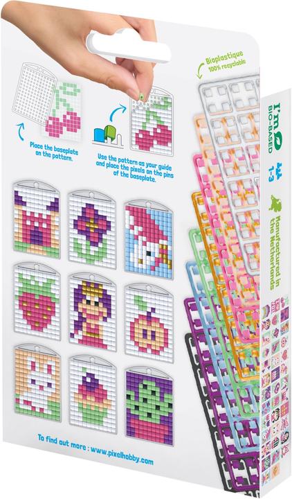 Actual product image pixeln.ch Pixel Medaillon Set